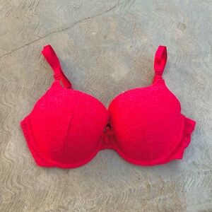 VICTORIA’S SECRET | NWT Bright Pink Lace Demi Bra 34D